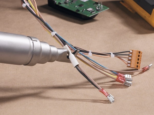 Ручной строительный фен ENERGY HT1600, применение Ручной строительный фен ENERGY HT1600, применение