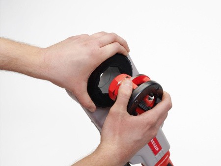 SUPERTRONIC 2000 E, установка резьбонарезной головки SUPERTRONIC 2000 E, установка резьбонарезной головки